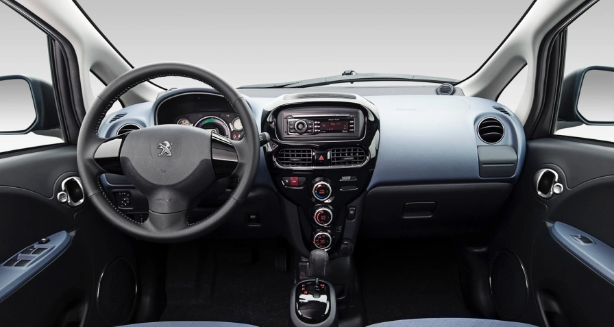 Peugeot iOn
