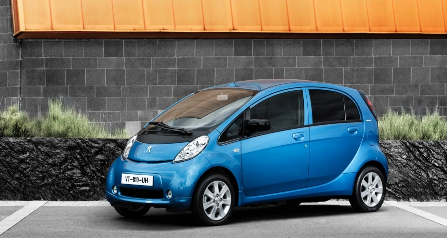 Peugeot iOn