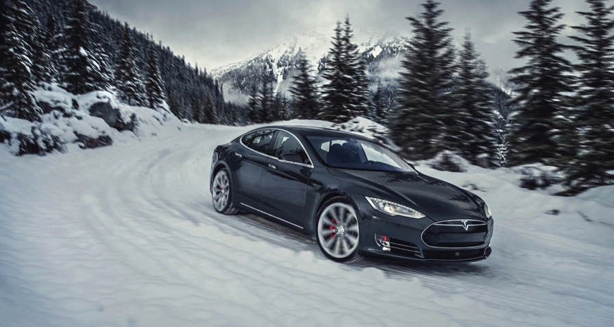Tesla Model S 85