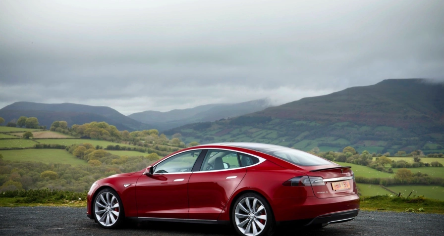 Tesla Model S 90D