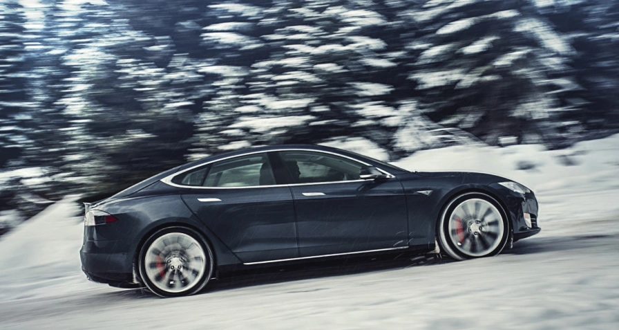 Tesla Model S P90DL