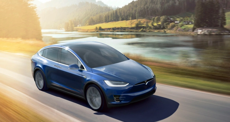 Tesla Model X 90D