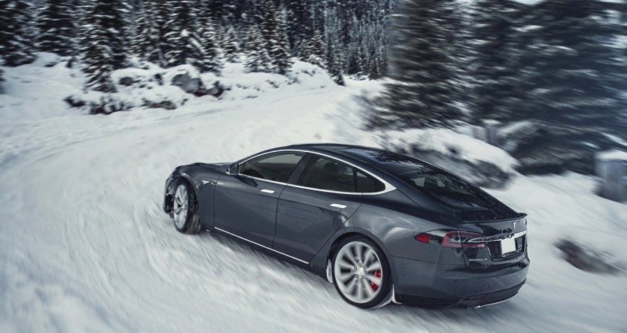 Tesla Model S 70