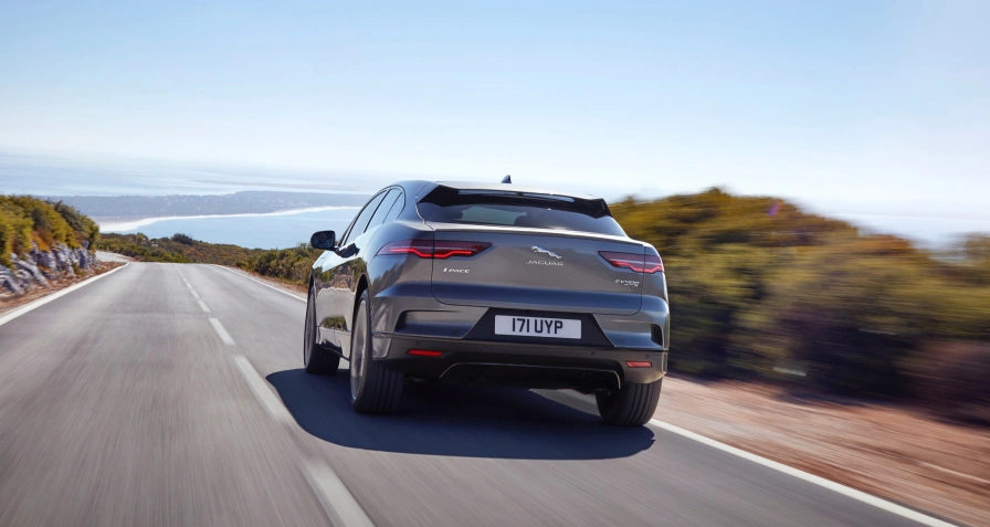 Jaguar I-Pace EV400