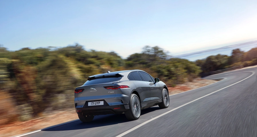 Jaguar I-Pace EV400