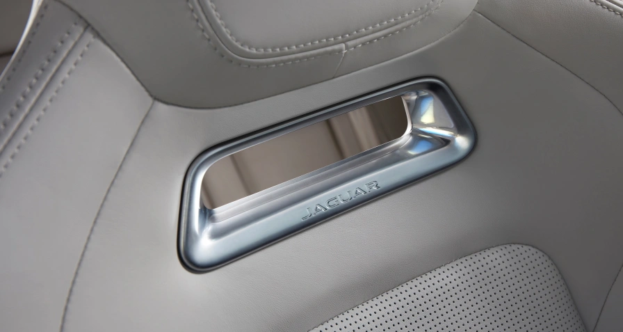 Jaguar I-Pace EV400