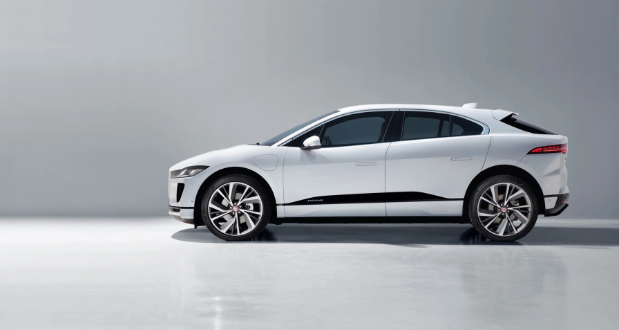 Jaguar I-Pace EV400