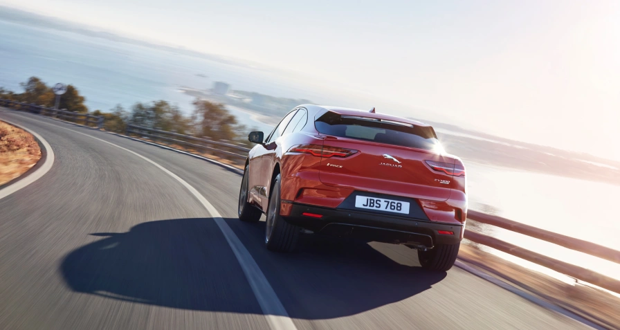 Jaguar I-Pace EV400