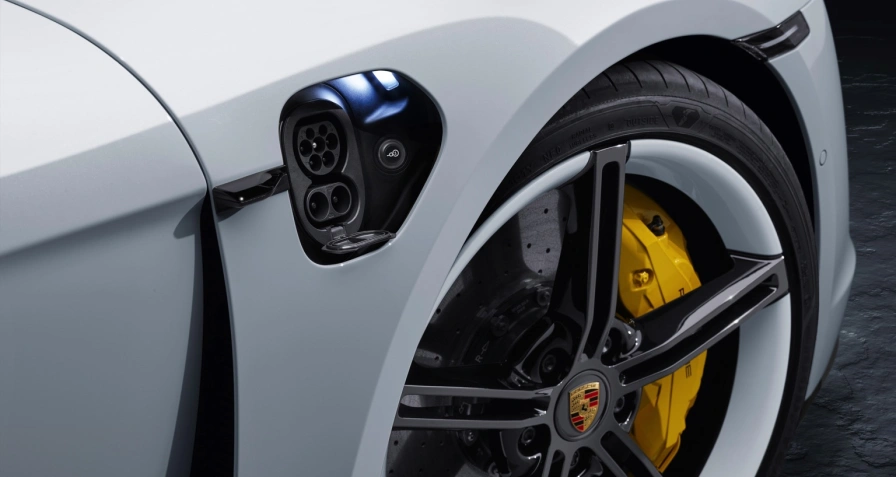 Porsche Taycan Turbo S