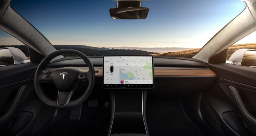Tesla Model 3 Long Range AWD