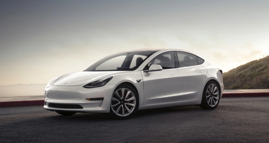 Tesla Model 3 Performance