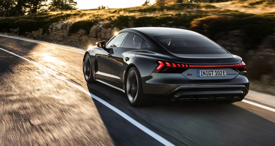 Audi e-tron GT RS