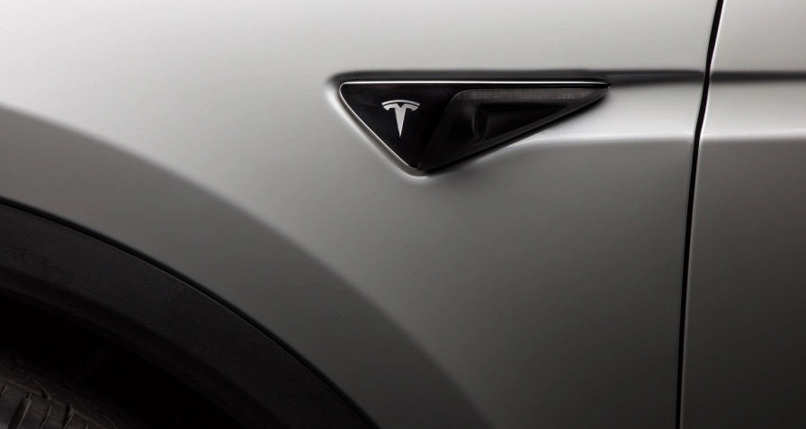 Tesla Model X Standard Range