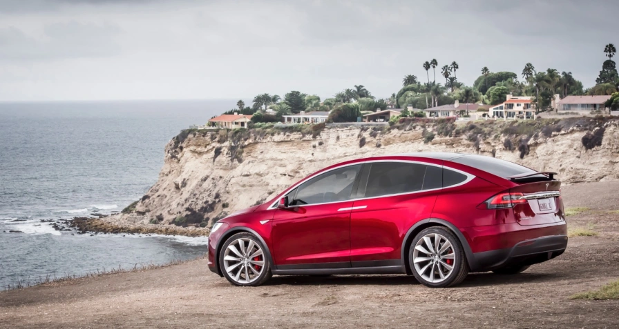 Tesla Model X Performance