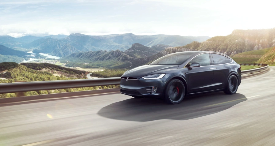 Tesla Model X Performance