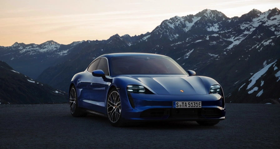 Porsche Taycan Turbo