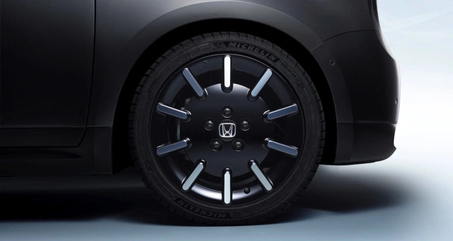Honda e Advance