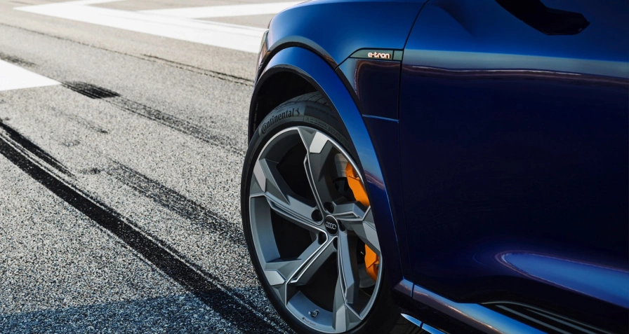 Audi e-tron S