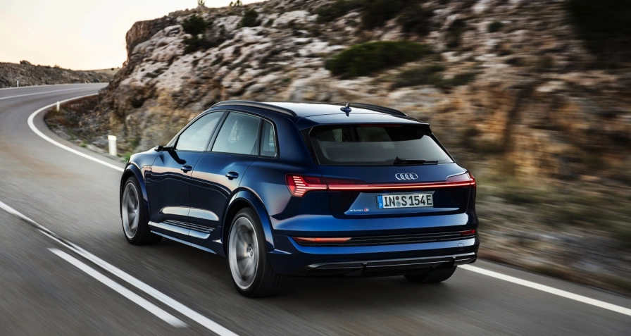 Audi e-tron S