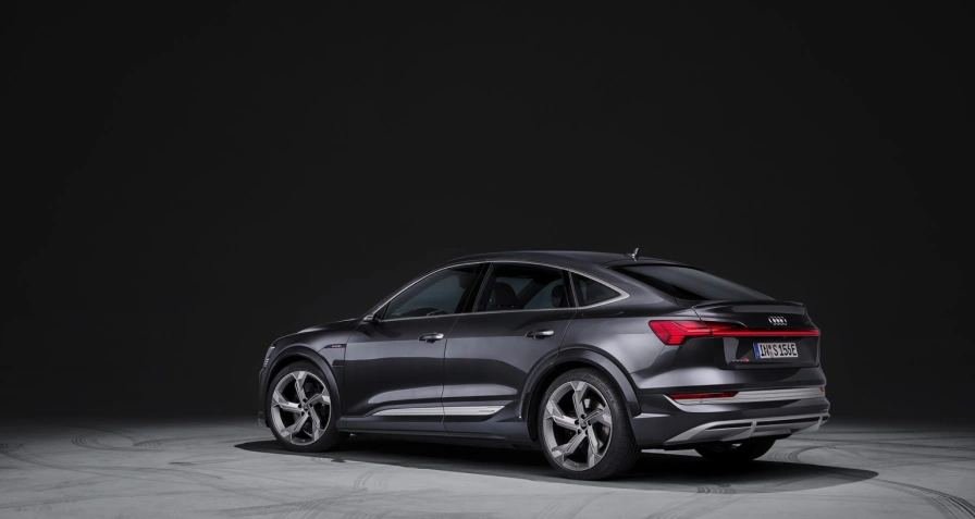 Audi e-tron S Sportback