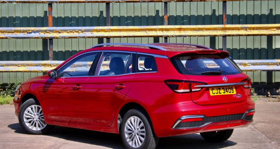 MG MG5 EV