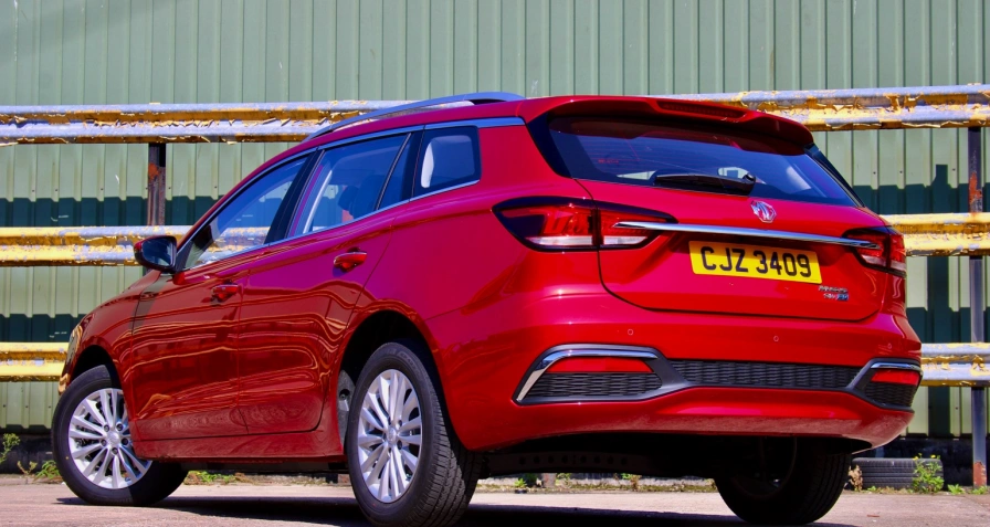 MG MG5 EV
