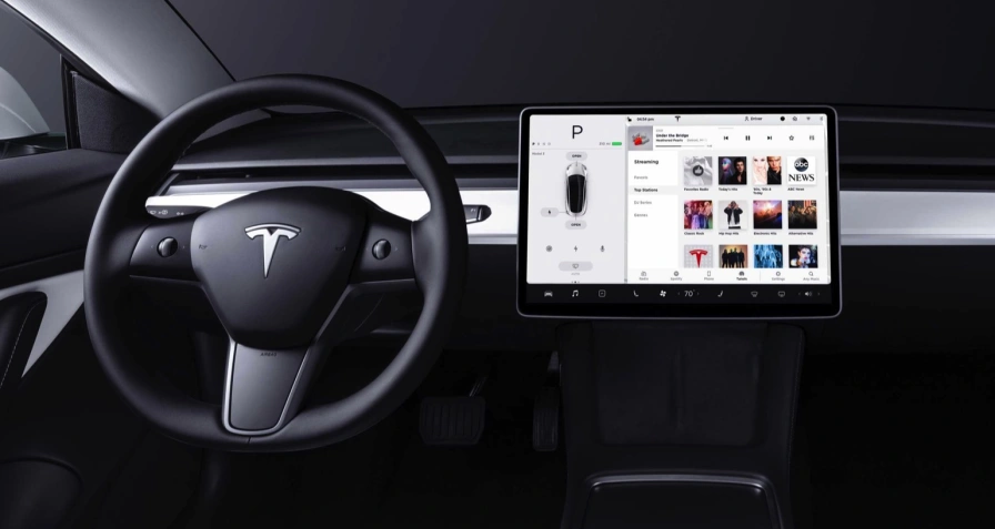 Tesla Model 3 Performance