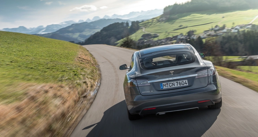 Tesla Model S Long Range Plus