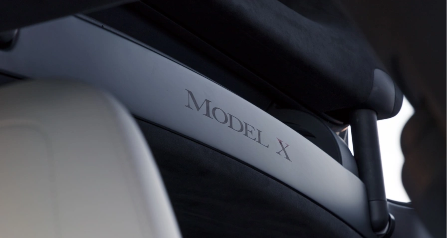 Tesla Model X Performance