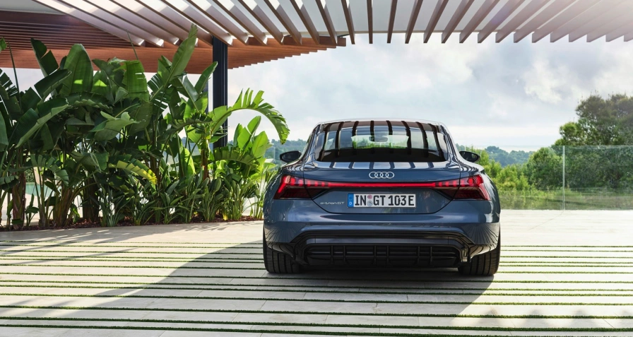 Audi e-tron GT quattro