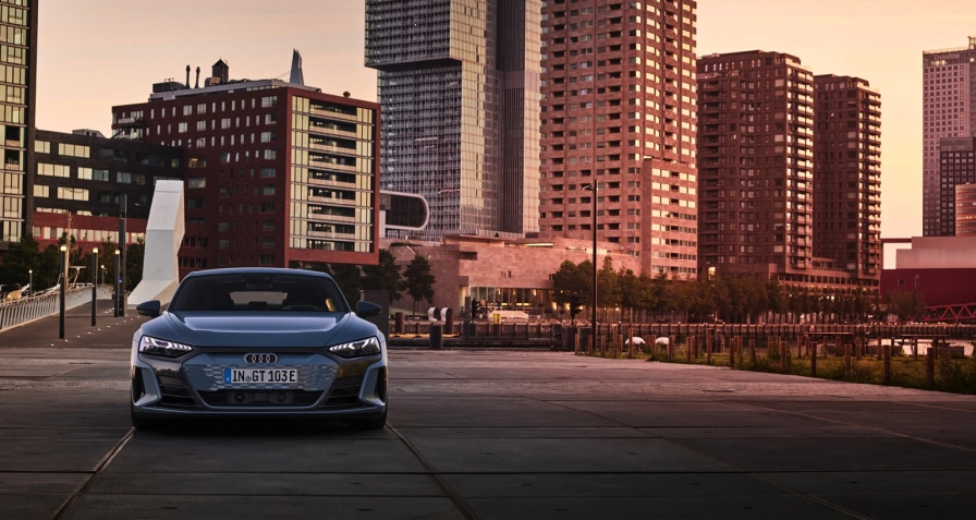 Audi e-tron GT quattro