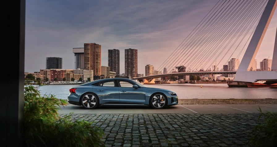 Audi e-tron GT quattro