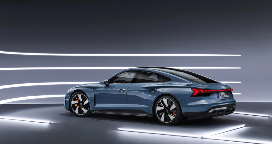 Audi e-tron GT quattro