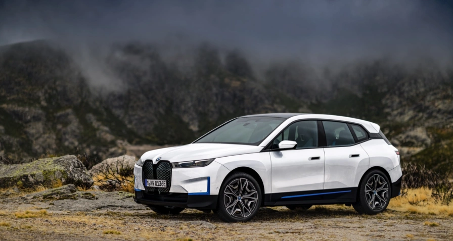 BMW iX xDrive50