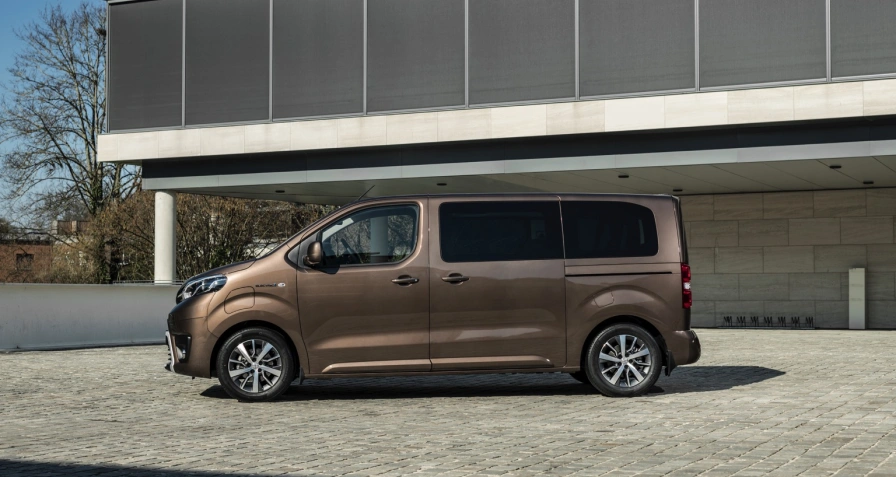 Toyota PROACE Verso L 50 kWh