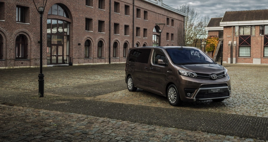 Toyota PROACE Verso L 50 kWh