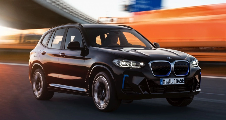 BMW iX3