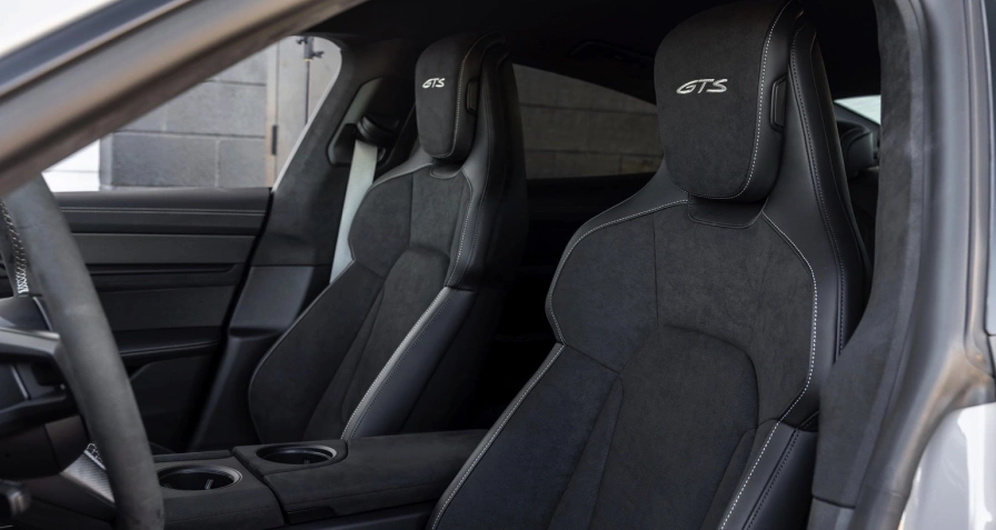 Porsche Taycan GTS