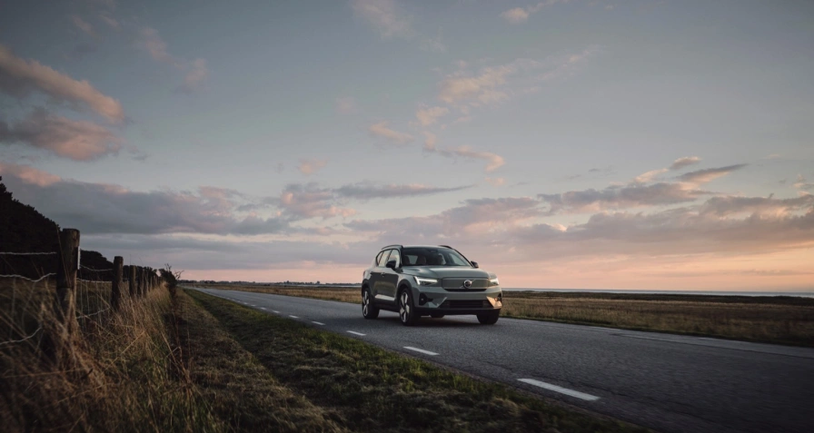 Volvo XC40 Recharge Pure Electric (MY23)