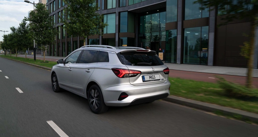 MG MG5 Electric Standard Range