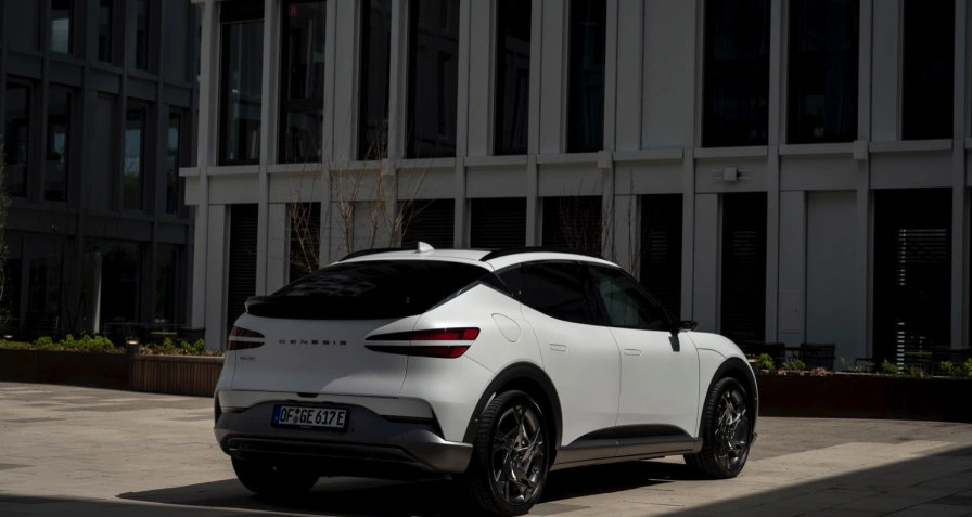 Genesis GV60 Sport Plus