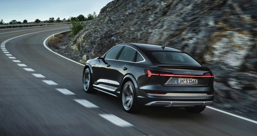 Audi e-tron S Sportback