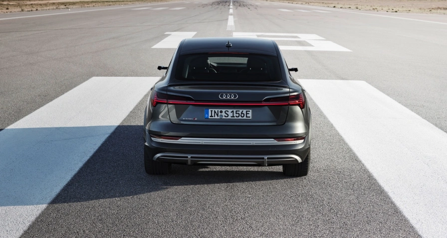 Audi e-tron S Sportback