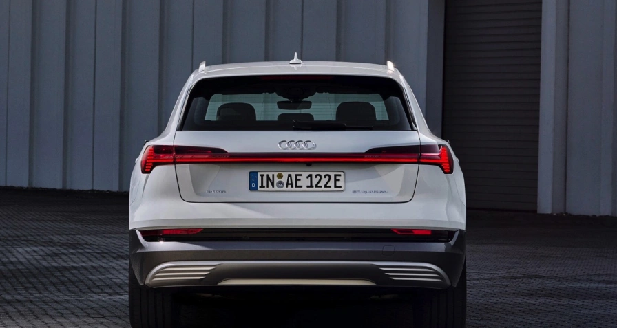 Audi e-tron 50 quattro