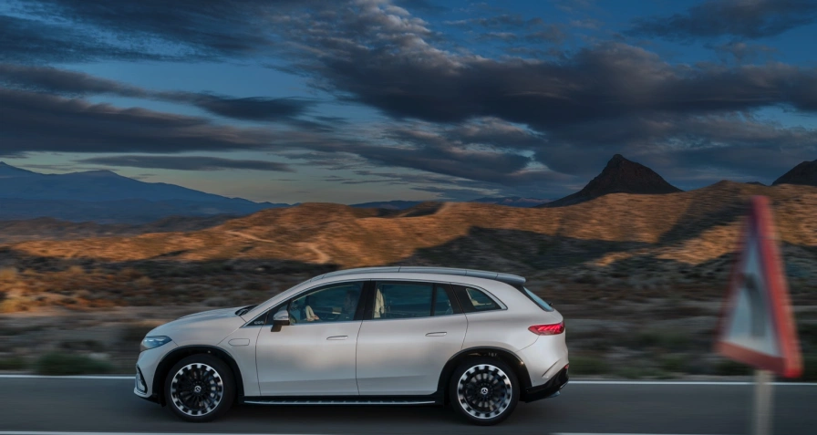 Mercedes-Benz EQS SUV 450+