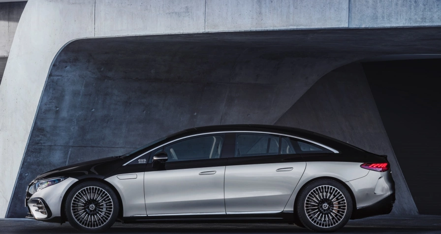 Mercedes-Benz EQS 450 4MATIC