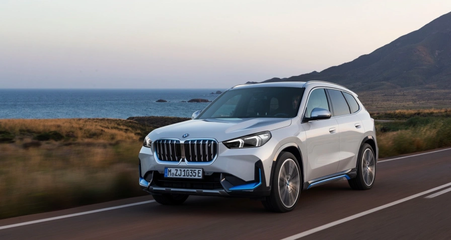 BMW iX1 xDrive30