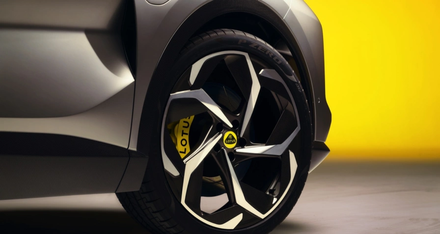 Lotus Eletre R