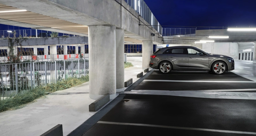 Audi Q8 e-tron 55 quattro
