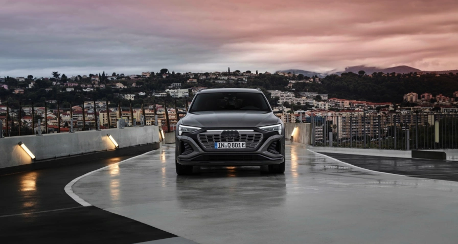Audi Q8 e-tron 55 quattro